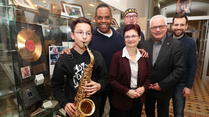 Joe Zawinul's eldest son Antony in Gumpoldskirchen in front of the display case in memory of his ...