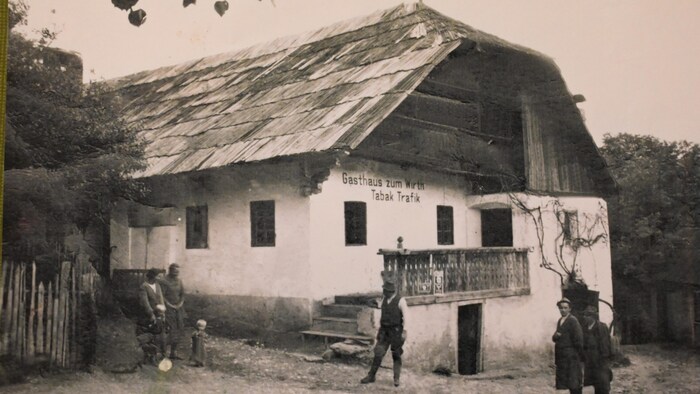Dieser Bereich des Gasthofes steht noch immer.
