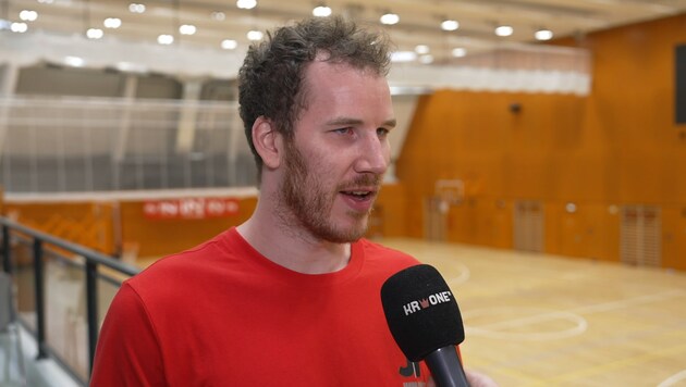 NBA star Jakob Pöltl in an interview with krone.at. (Bild: Krone.at)