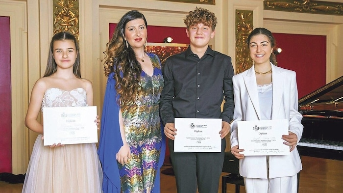 Raphaël Bleuse, Amelie Jade Knapp, Nikoloz Menabde, Livia Sellin.