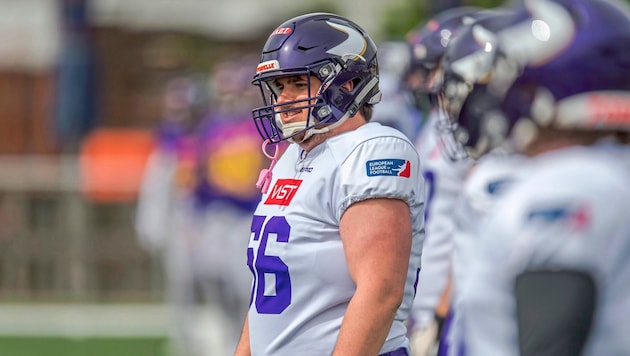Die Nummer 56 gehört bei den Vienna Vikings seit drei Jahren Matthew Daltrey. (Bild: Hannes Jirgal)