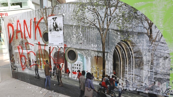 Bauruine des Kaufhaus Lamarr auf der Wiener Mariahilfer Straße