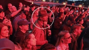 Hätten Sie ihn erkannt? Ein „Krone“-Leserreporter traf Dave Bautista im „Snakepit“ bei Metallica in Ebreichsdorf. (Bild: Kronen Zeitung/Leserreporter M.)