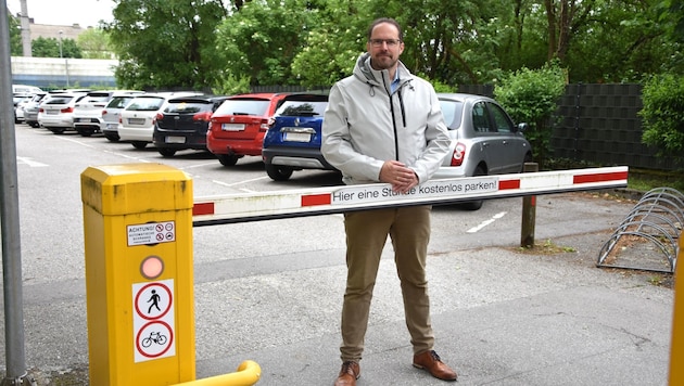 Deputy Mayor Brandstetter: "In future, it will be quicker to find free parking spaces." (Bild: Stadt Amstetten)