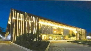 Das neue Konferenzzentrum bei der Messe wird gebaut.