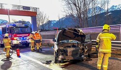 Schwerer Unfall auf der A10 nahe Kuchl nach dem Baustellen-Bereich, passiert Ende Dezember 2023 (Bild: Tschepp Markus)