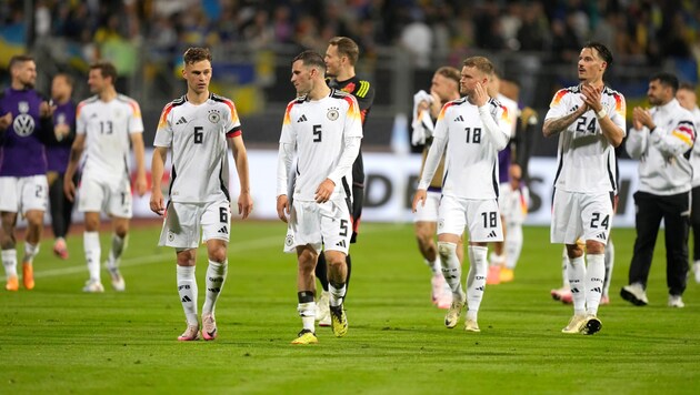 There was brief unrest in the stadium after Germany's test match against Ukraine. (Bild: AP ( via APA) Austria Presse Agentur/AP)