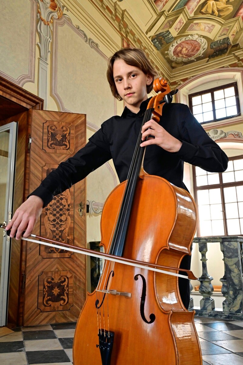 Right at the top: Maximilian Kolloros, who attends the Gustav Mahler Private University's talent factory, scored 97 points in Brixen and thus won the national competition. Congratulations! (Bild: Evelyn Hronek/EVELYN HRONEK)