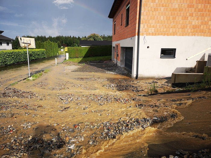 Vermurungen auf den Straßen der Gemeinde Ludersdorf-Wilfersdorf.
