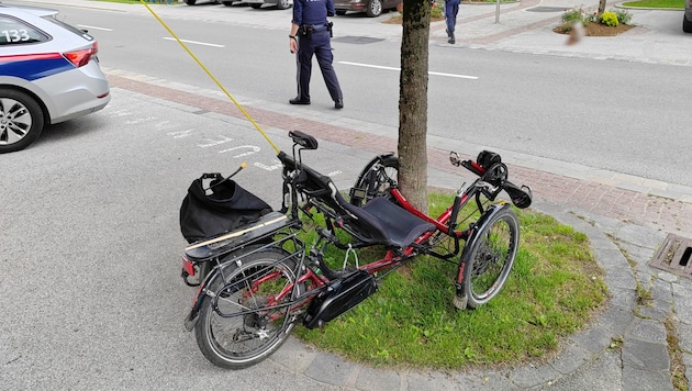 In Aschau im Zillertal wurde der Fahrer des Liegefahrrads verletzt. (Bild: ZOOM Tirol)