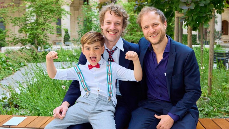 Voodoo Jürgens (left) with film son Ben Winkler and "Rickerl" director Adrian Goiginger (Bild: Tuma Alexander/Starpix / A. Tuma)