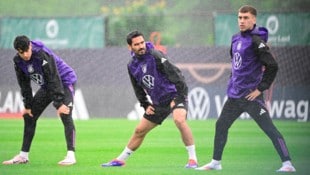 Brajan Gruda (r.) hat das DFB-Trainingslager verlassen.