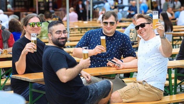 Am ersten Tag vom Bierfest war mittags bereits gute Stimmung. (Bild: Tomschi Peter/Tomschi)