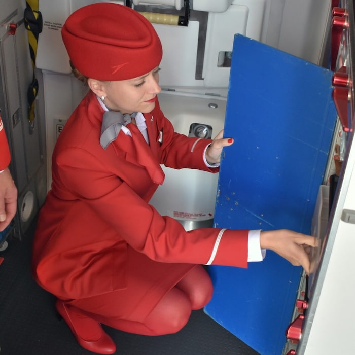 Gloria Fila trifft die letzten Vorbereitungen vor dem Abflug.