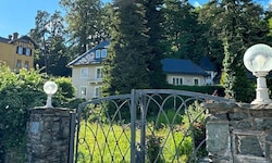 Die Nachkriegsvilla von Auer-Welsbach und die Villa „Johanna“ stehen abermals zum Verkauf.