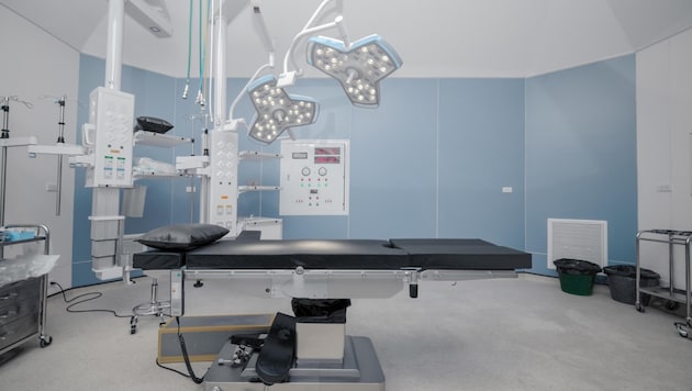 The accused incident took place in an operating theater (symbolic image). (Bild: Mongkolchon Akesin)