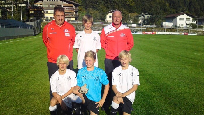 Marco Grüll (links unten) und sein Mentor Ernst Lottermoser (links oben).