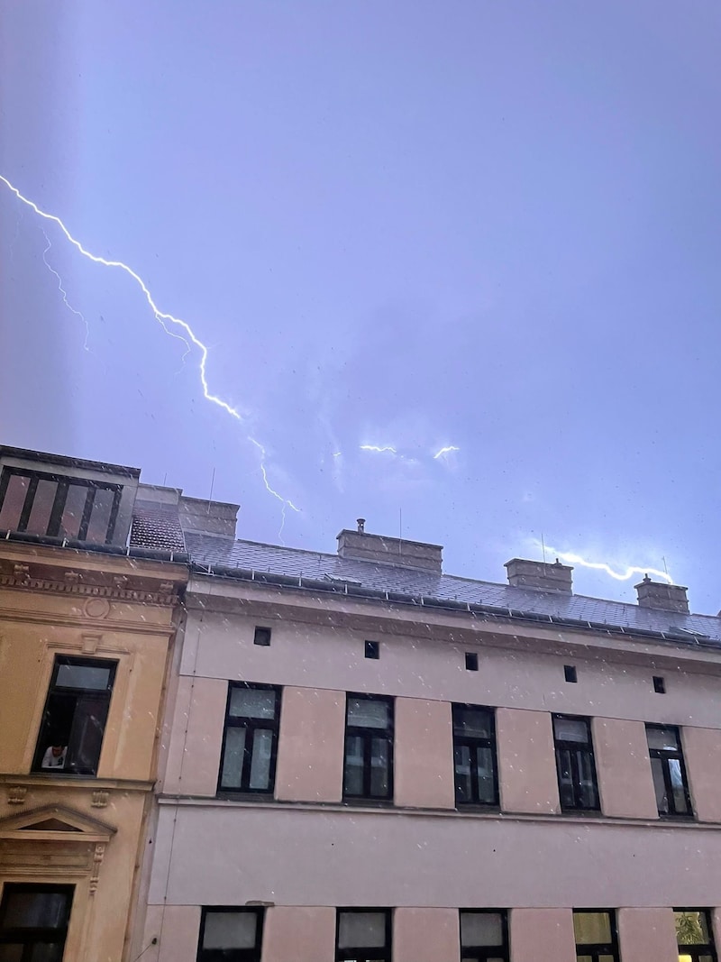 Lightning over Vienna (Bild: krone.at)