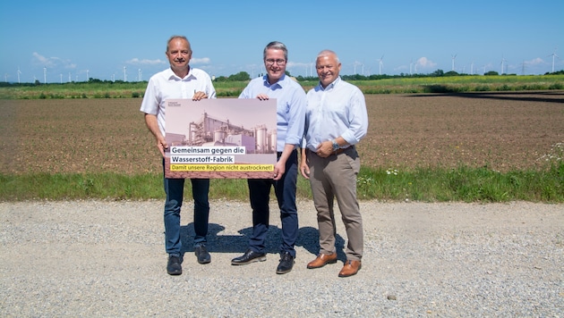 Werner Falb-Meixner, Markus Ulram und Gerald Handig sind gegen den Standort auf der Parndorfer Platter.  (Bild: Charlotte Titz)