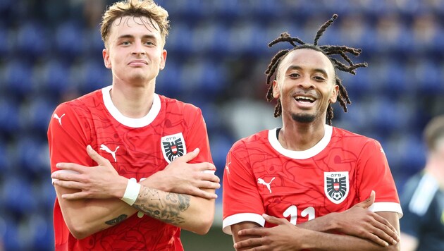 Ballo (right) with former teammate Veratschnig in the kit of the ÖFB U21 team. (Bild: GEPA)