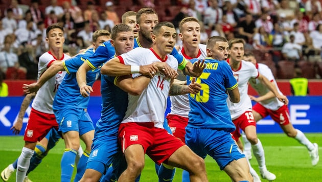 Polen gewann am Freitagabend gegen die Ukrainer ... (Bild: AFP)