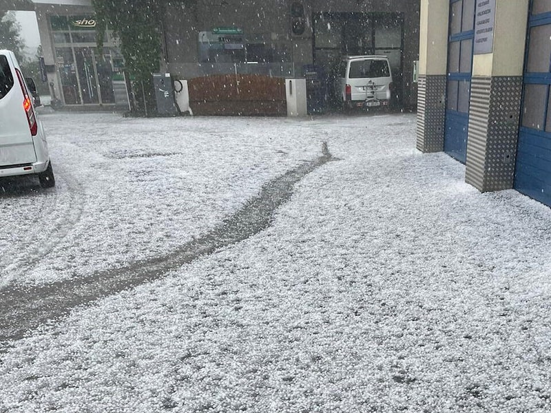 Cumartesi akşamı herhangi bir maddi hasar meydana gelmediği bilinmektedir (Bild: zoom.tirol)