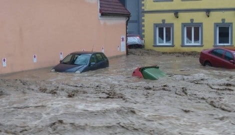 Szenen des Chaos wegen der großen Regenmengen in Deutschfeistritz. (Bild: Landeswarnzentrale)