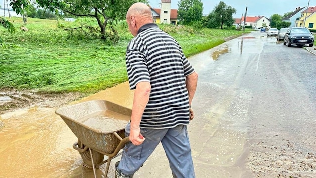 After the flood comes the big clean-up. Support has also been announced from the Austrian Armed Forces in the Oberwart district. (Bild: Christian Schulter)