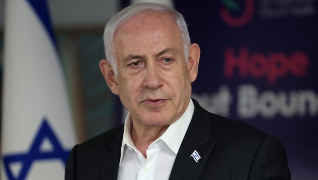 Netanyahu pek çok İsraillinin gözünden düşmüş durumda. (Bild: AFP/JACK GUEZ)