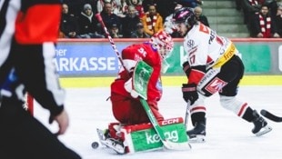 Nick Pastujov (re.) wechselt von den Vorarlberg Pioneers zum KAC. (Bild: GEPA pictures)