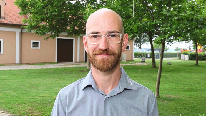 Bernhard Kummer, landlord (32) from Podersdorf: "There's a lot of discussion at the regulars' ...