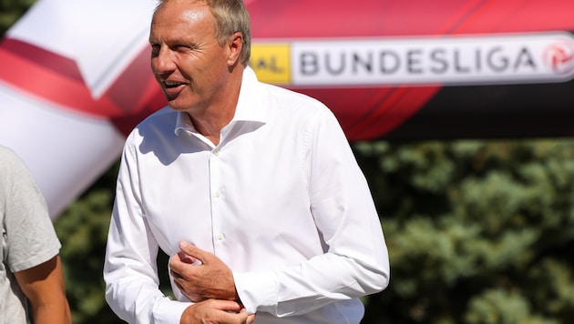 Die Bundesliga ist Admiras Ziel, dafür krempelt Thomas Silberberger die Ärmel hoch. (Bild: GEPA pictures/ Armin Rauthner)