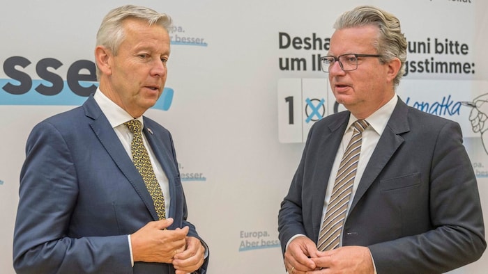 Reinhold Lopatka (left) with Christopher Drexler.