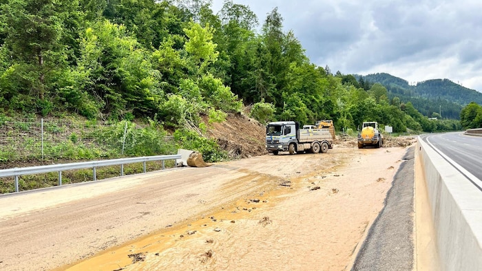 Die Pyhrnautobahn (A9) ist durch Muren verlegt.