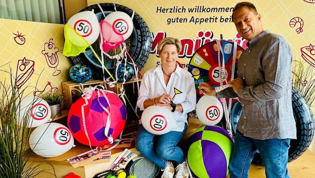 Daniela and Heinz Richler's guests can win great prizes at the Menüwirt in June. (Bild: Menüwirt)