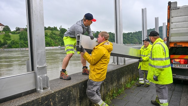The flood dam in Linz remains in place. (Bild: Dostal Harald)