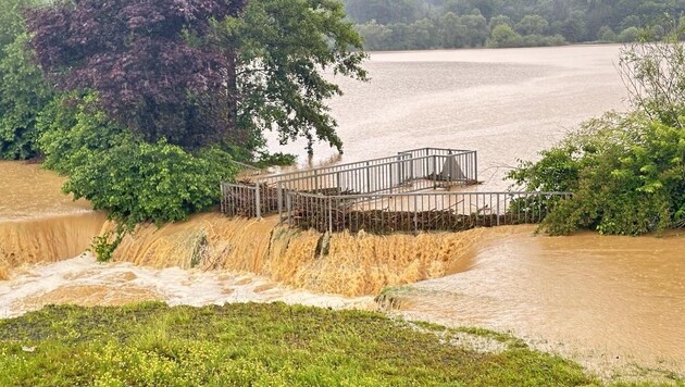 Alarm in Rauchwart: A dam is threatening to burst here (Bild: Schulter Christian)