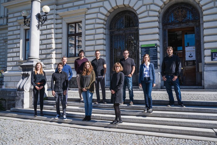 Christian Gruber (third person from right) and his team at Innophore.