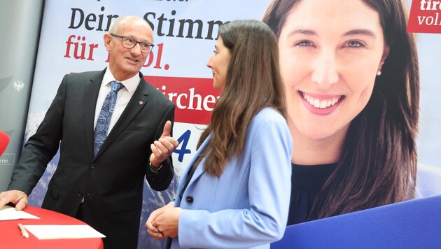 Die Innsbruckerin Sophia Kircher (im Bild mit LH Anton Mattle) wechselt für die ÖVP ins EU-Parlament. Derzeit ist die 30-Jährige Landtagsvizepräsidentin. Sie sieht sich als „Deine Stimme für Tirol“ in der EU. (Bild: Birbaumer Christof)