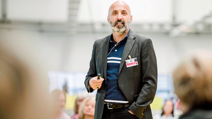 Integrationsexperte Kenan Güngör sagt, dass an manchen Standorten aufgrund der Religion Ideen der Überlegenheit existieren.