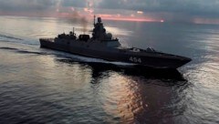Die Fregatte Admiral Gorschkow trainierte den Einsatz hochpräziser Raketenwaffen mithilfe von ...