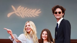 Sienna Miller, ihre Tochter Marlowe Sturridge und ihr Lebensgefährte Oli Green