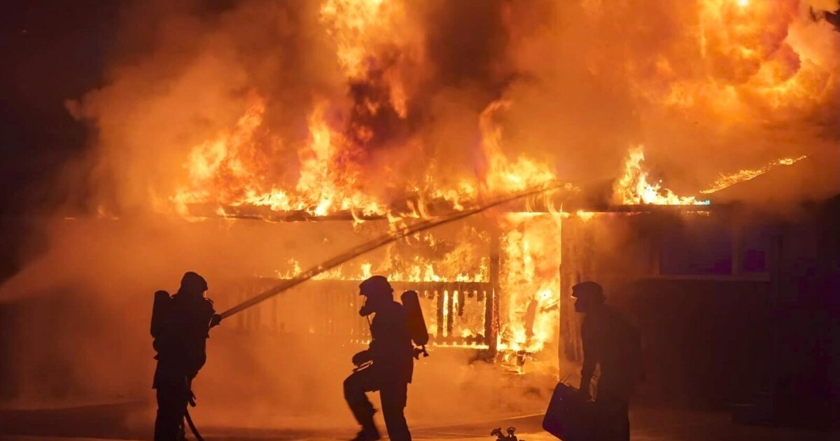 Defendant denies Snack bar on fire Was it the drug mafia? krone.at