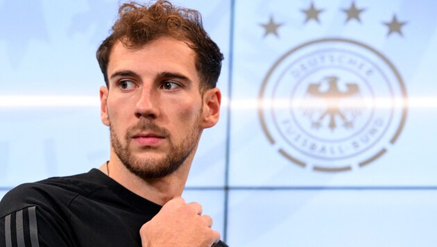 Leon Goretzka muss die Heim-EM vom Wohnzimmer aus verfolgen. (Bild: AFP/APA/Kirill KUDRYAVTSEV)