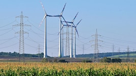 Mit die größte Herausforderung bei der Energiewende ist es, „überschüssigen“ Strom aus Wind- und Sonnenkraft zu speichern. Möglicherweise könnte das gute alte Eisen das Problem beheben. Genug davon gäbe es jedenfalls! (Bild: Wolfgang Spitzbart)