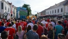 Spätestens am Montag, wenn Österreich gegen Frankreich spielt, wird’s in der Eisenstädter Fußgängerzone rund gehen. (Bild: Stadt Eisenstadt)