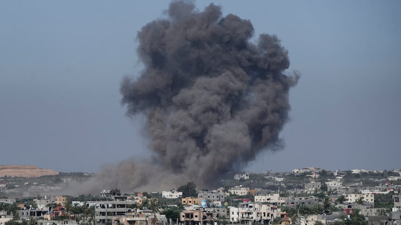 Rafah nach einem Luftangriff am 30. Mai 2024 (Bild: AP/AP (Aufnahme vom 30.5.2024))