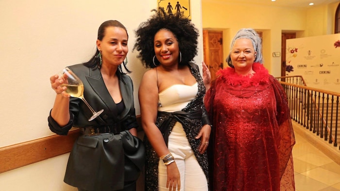 Falco-Show-Auftritt: Madita, Ana Milva Gomes und Tini Kainrath