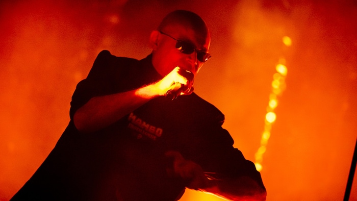 Der dunkle Vampir und Gothic-Rock-Wegbereiter Andrew Eldritch von den Sisters Of Mercy