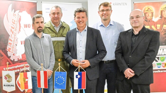 Disaster officer Daniel Fellner with Geopark President Rožen.